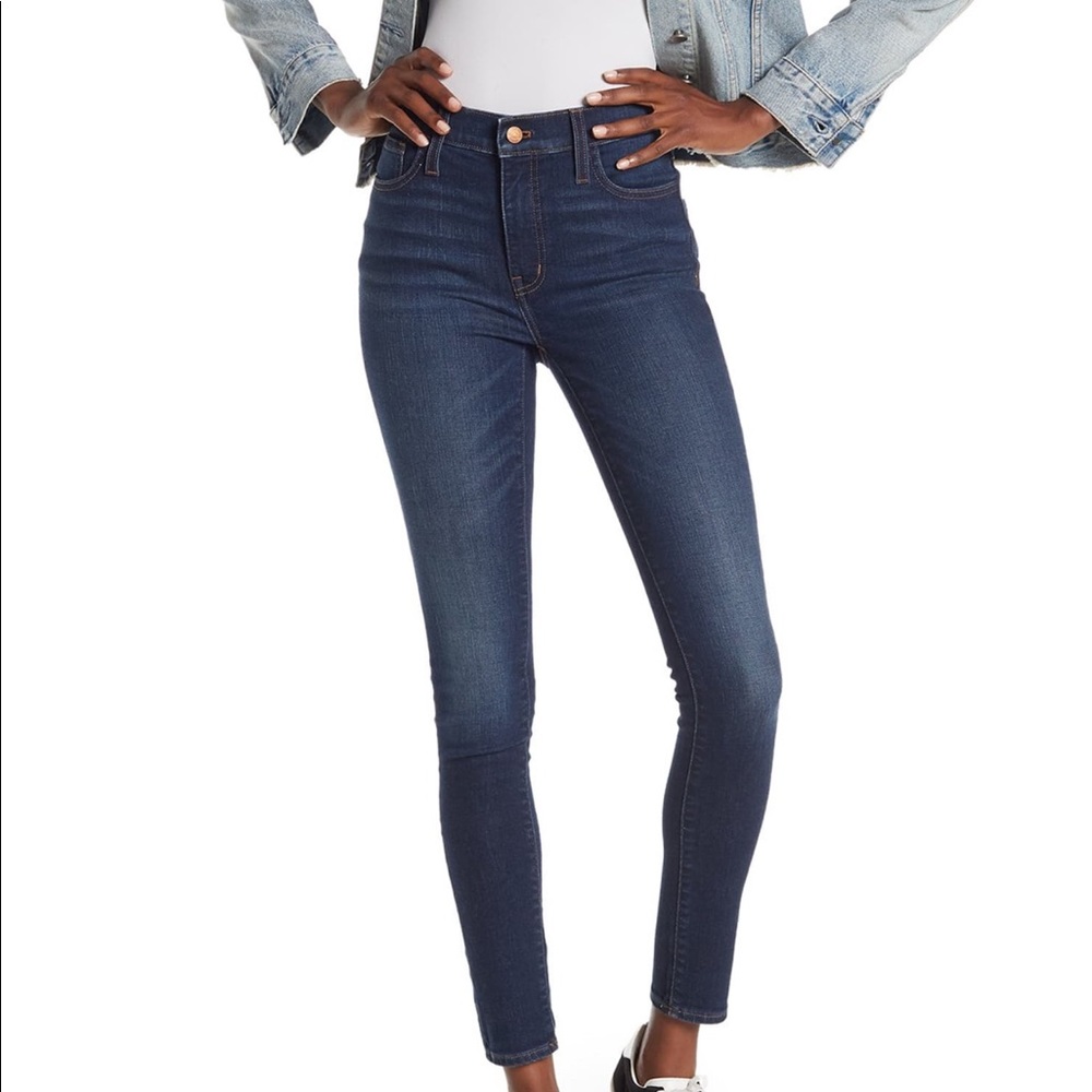 Madewell Magic Pocket 9” Mid-Rise Skinny Jeans